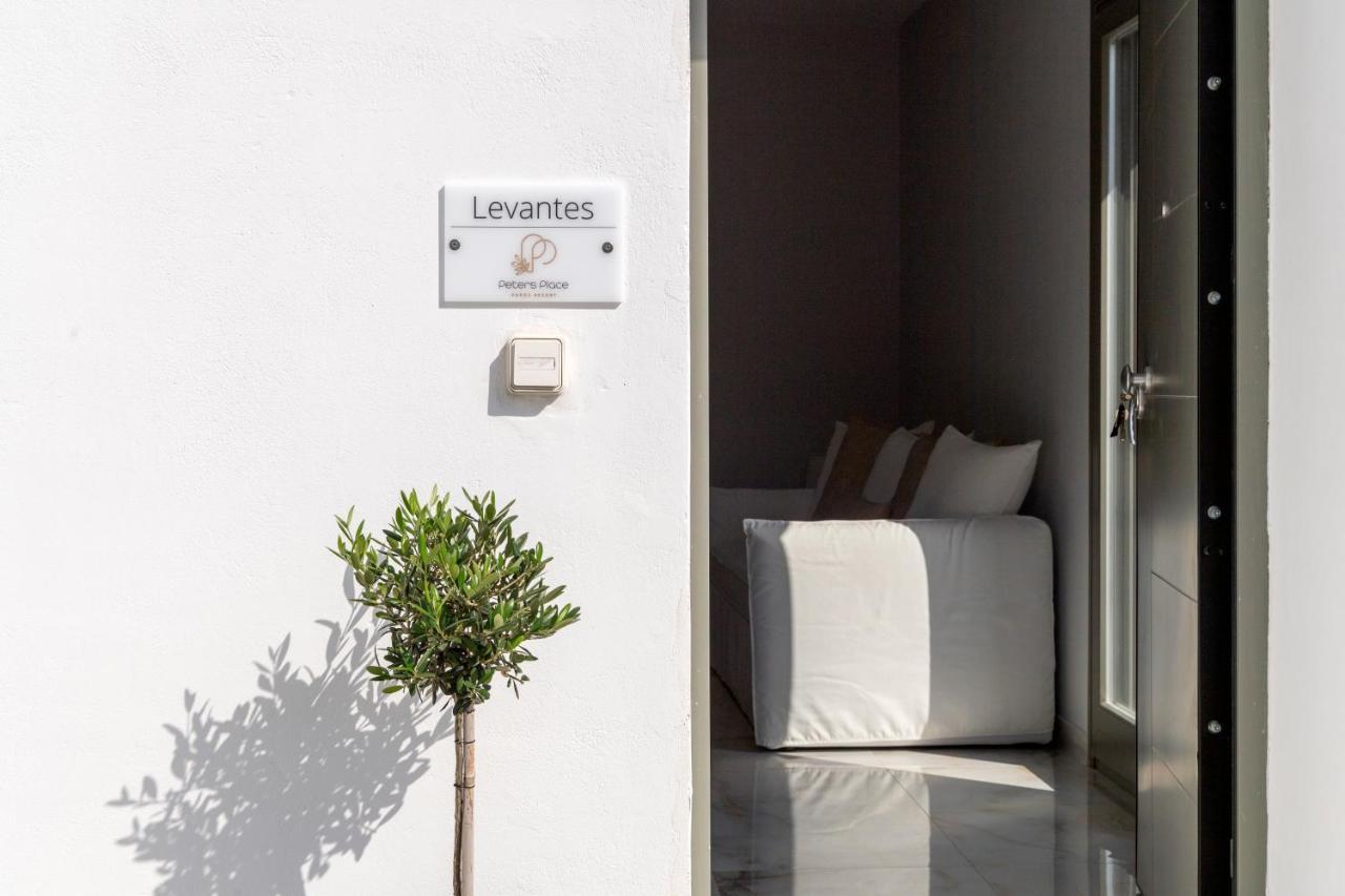 Peters Place - Paros Resort Parasporos Zewnętrze zdjęcie